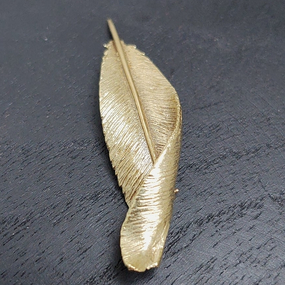 Vtg 8 gm 14k brushed solid gold modernist Brooch - Picture 7 of 10